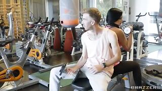 The girl has to pump the big dick of a tattooed guy