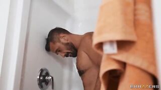 Nicole allows only anal sex, fulfilling the wildest fantasies in intense encounters