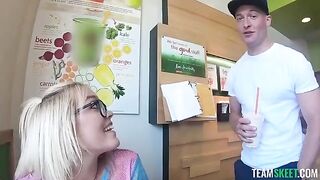 She does not need music to twerk, as this video shows
