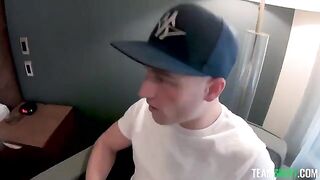 She does not need music to twerk, as this video shows