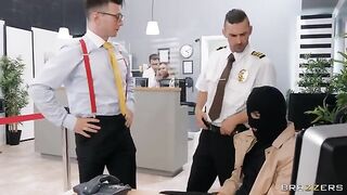 A bank robbery ends up with a messy, hot encounter