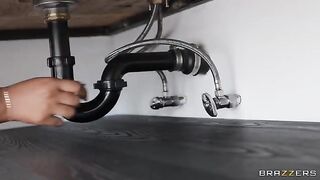 The Plumber finished his job with a cumshot