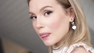 A cute woman experienced anal sex for the first time and had an orgasm