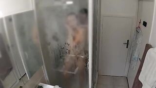 Babe did not let me wash in peace, passionate sex