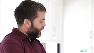 Her mouth has experienced pleasant events, and she gets a cumshot full of pleasure