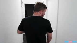 A cute girl just wanted to have sex oral with her partner