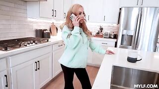 The bimbo is having a good day and she acts like it