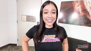 The man did not give the girl a chance to finish dessert - fuck her