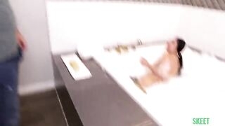 Juicy ass Latina needs a dick, not a hamburger ad
