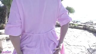 Relaxation in the public park, and ejaculation - woman fountain