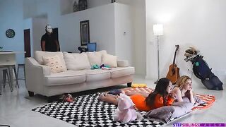 All sorts of pussies in action, including bisexual beauties