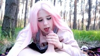 The pretty girl loves to suck cock and keep it juicy