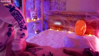 An elf date turned into a passionate and romantic sex session for a couple