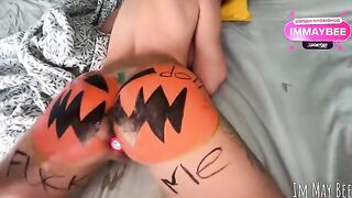 Babe smashed her pumpkin and got a cock in her pussy