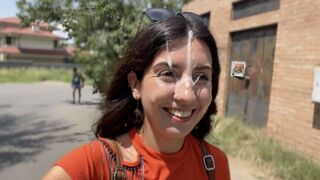 A sexy girl agreed to have sex on the camera for a stunning reward