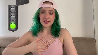 A girl plays with sex toys and simulates sex to achieve orgasm