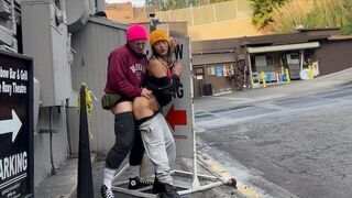 A guy had to cum inside the girl’s wet and perfect pussy