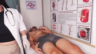 The doctor checks the patient’s condition and performs an oral examination