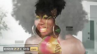 Ebony Mystique shows her fans her skin care routine and ends her stream with a threesome